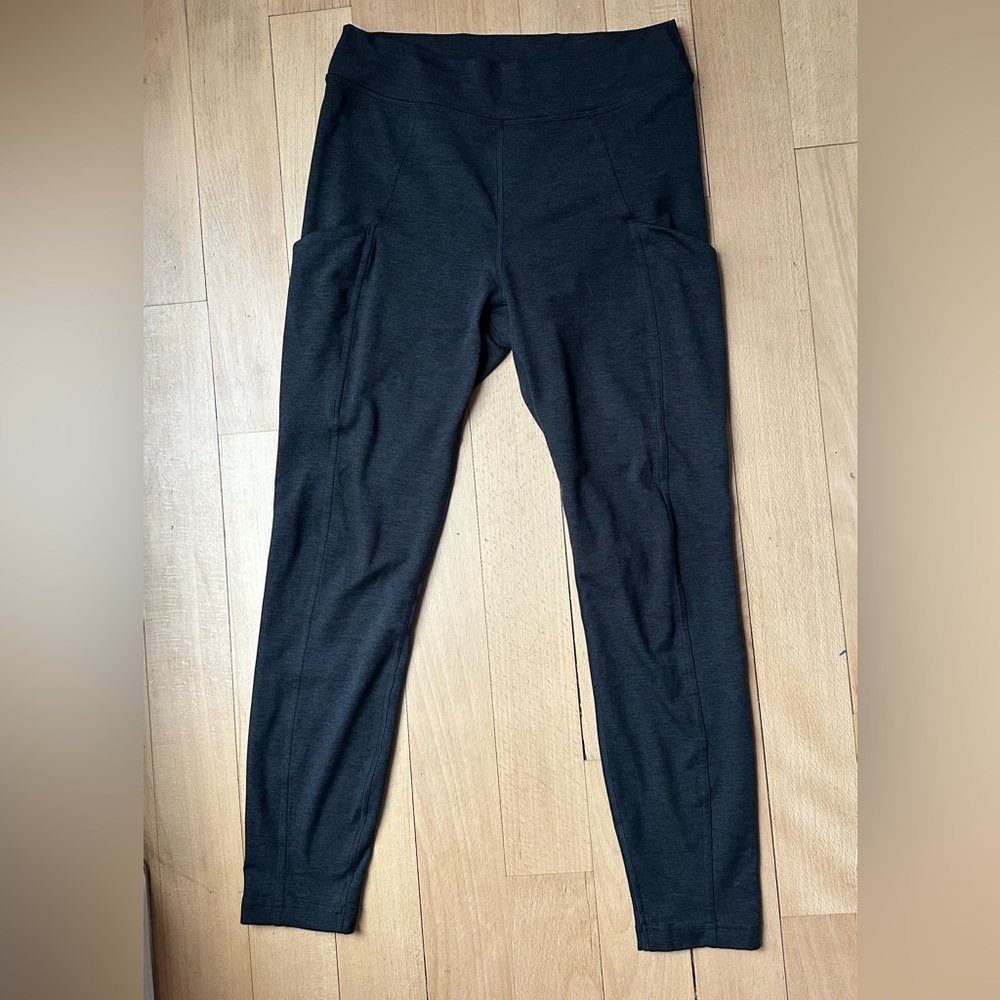 Lululemon Soft Suedey High Rise Tight Leggings, 25, with pockets - Picture 1 of 3